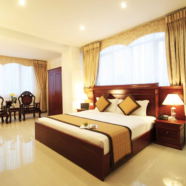 phan biet chan ga goi khach san trung quoc viet nam 1 1