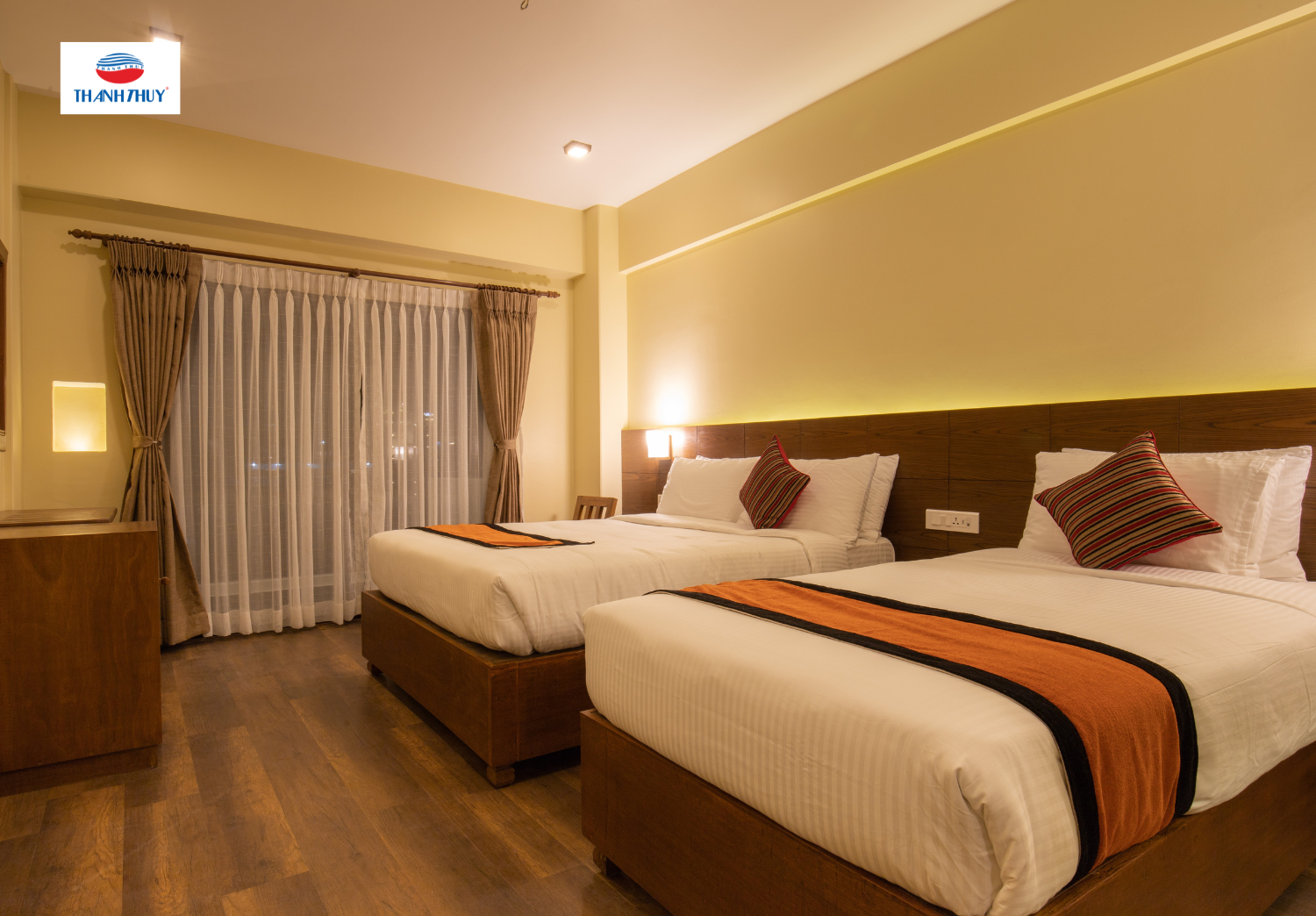 Phòng ngủ tiêu chuẩn của Khách sạn 3-4 sao