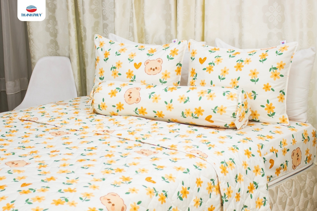 Chăn Ga Gối Đệm Microfiber Giá Rẻ – Giải Pháp Tiết Kiệm, Êm Ái Cho Mọi Gia Đình 7 Chăn ga gối microfiber phù hợp với nhiều gia đình