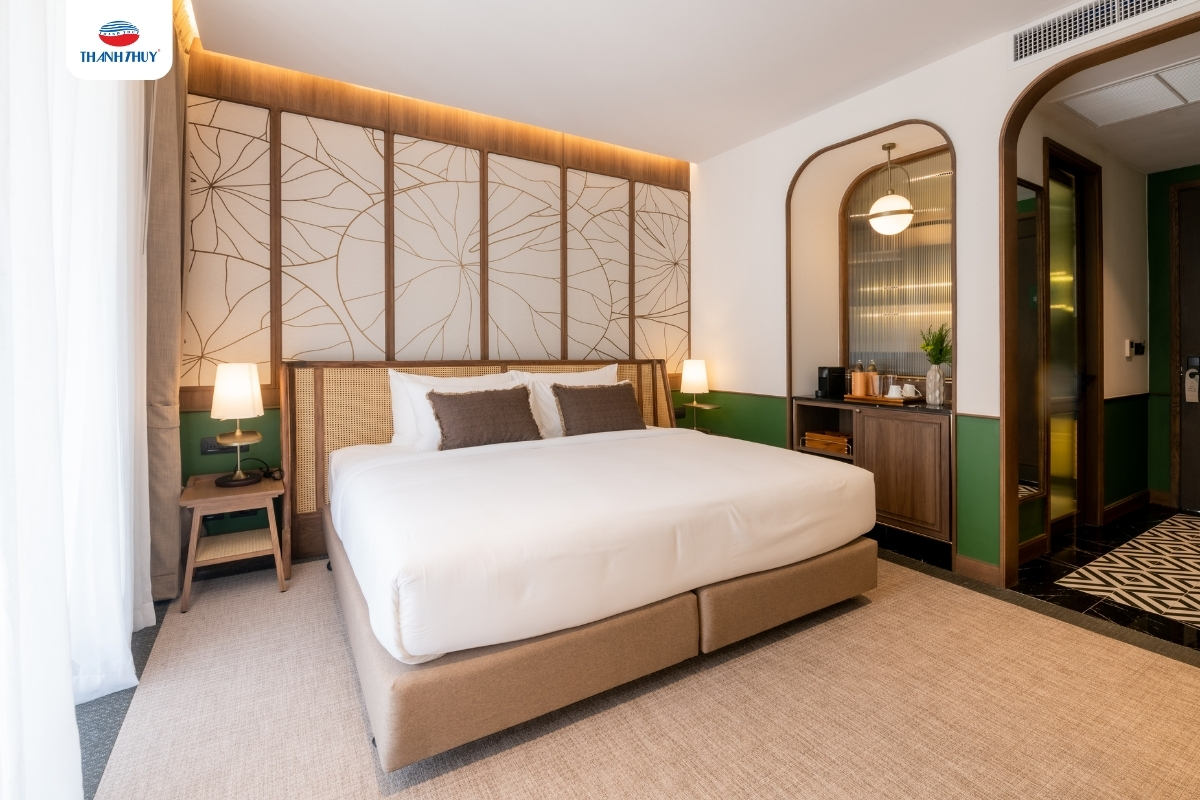 Chăn Ga Khách Sạn 3–5 Sao – Tiêu Chuẩn Giấc Ngủ Cao Cấp Định Hình Trải Nghiệm Lưu Trú 12 Không gian và nội thất phòng ngủ còn ảnh hưởng rất nhiều đến trải nghiệm