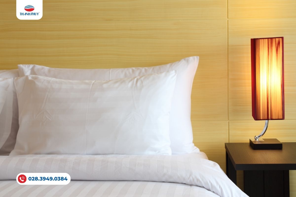 Chăn Ga Khách Sạn Capsule Tiêu Chuẩn Thiết Yếu Cho Mô Hình Lưu Trú Hiện Đại 16 Từng phân khúc sao khách sạn đều có những tiêu chí chọn đồ vải riêng