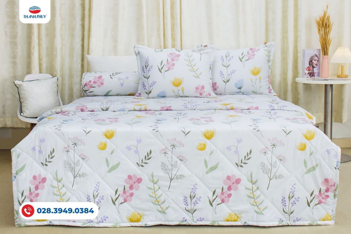 Nên Mua Chăn Ga Gối Nệm Màu Gì Để Rước Tài Lộc Vào Nhà Năm 2026? 11 Bộ chăn ga gối Lụa Chevery Modal màu trắng chủ đạo